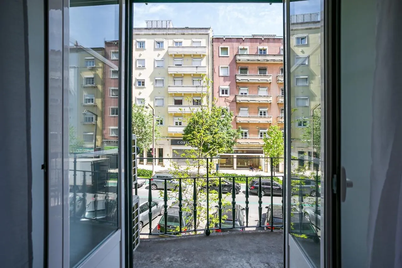 Home Out Rooms & Apartments Lisbon