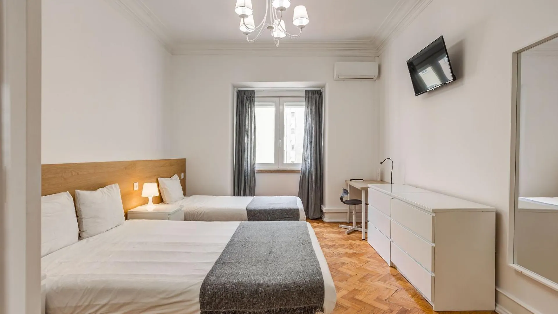Home Out Rooms & Apartments Lisbon