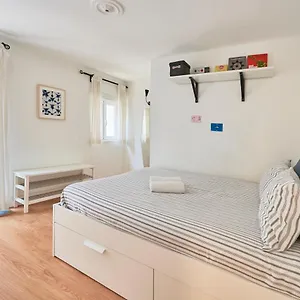 Apartment Meet | Your In | Centre, Lisbon